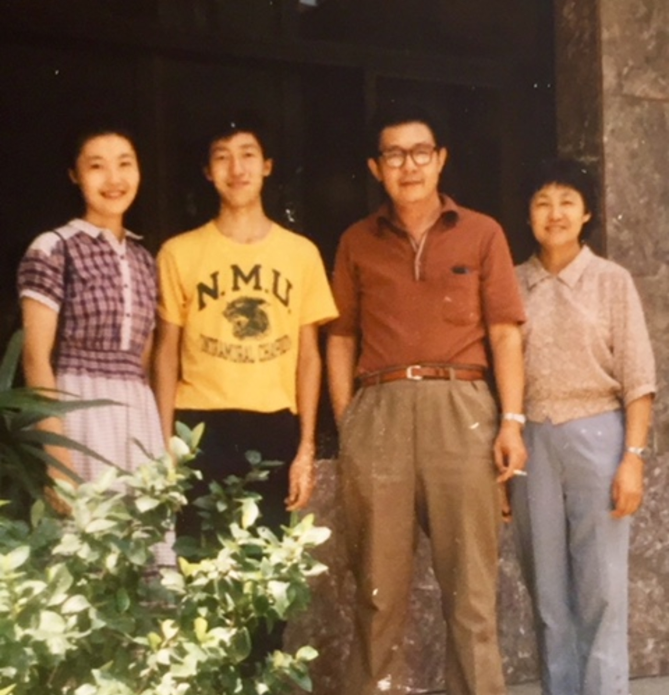 ZZ visiting parents and brother in China during the 1980's.